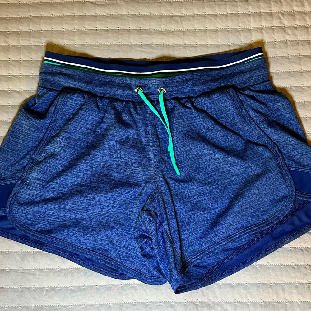 Athletic running shorts size small 4 to 6